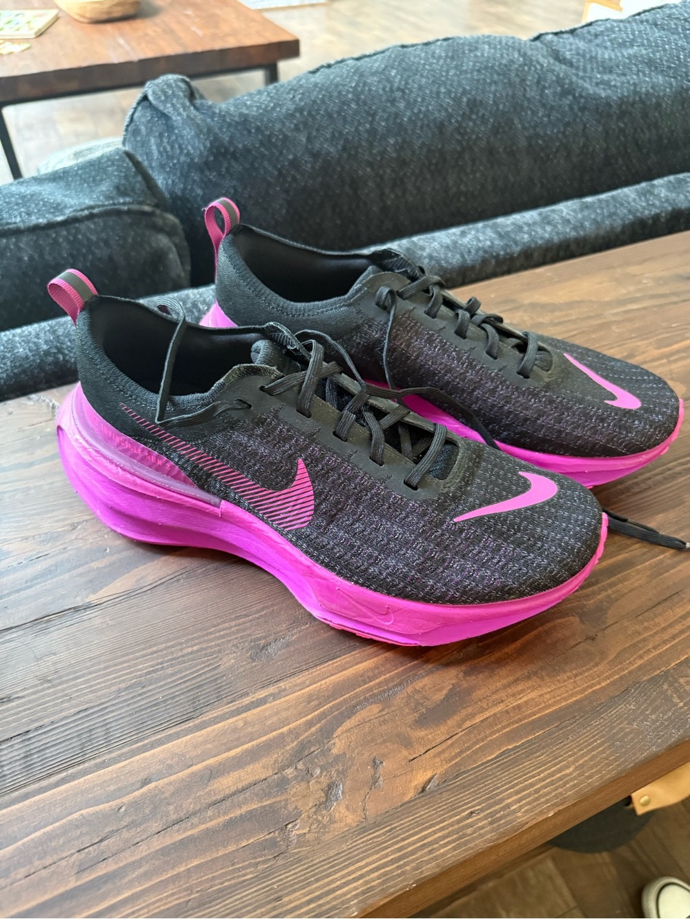 Nike Invincible Run 3 Mens Black & Pink Running Shoes